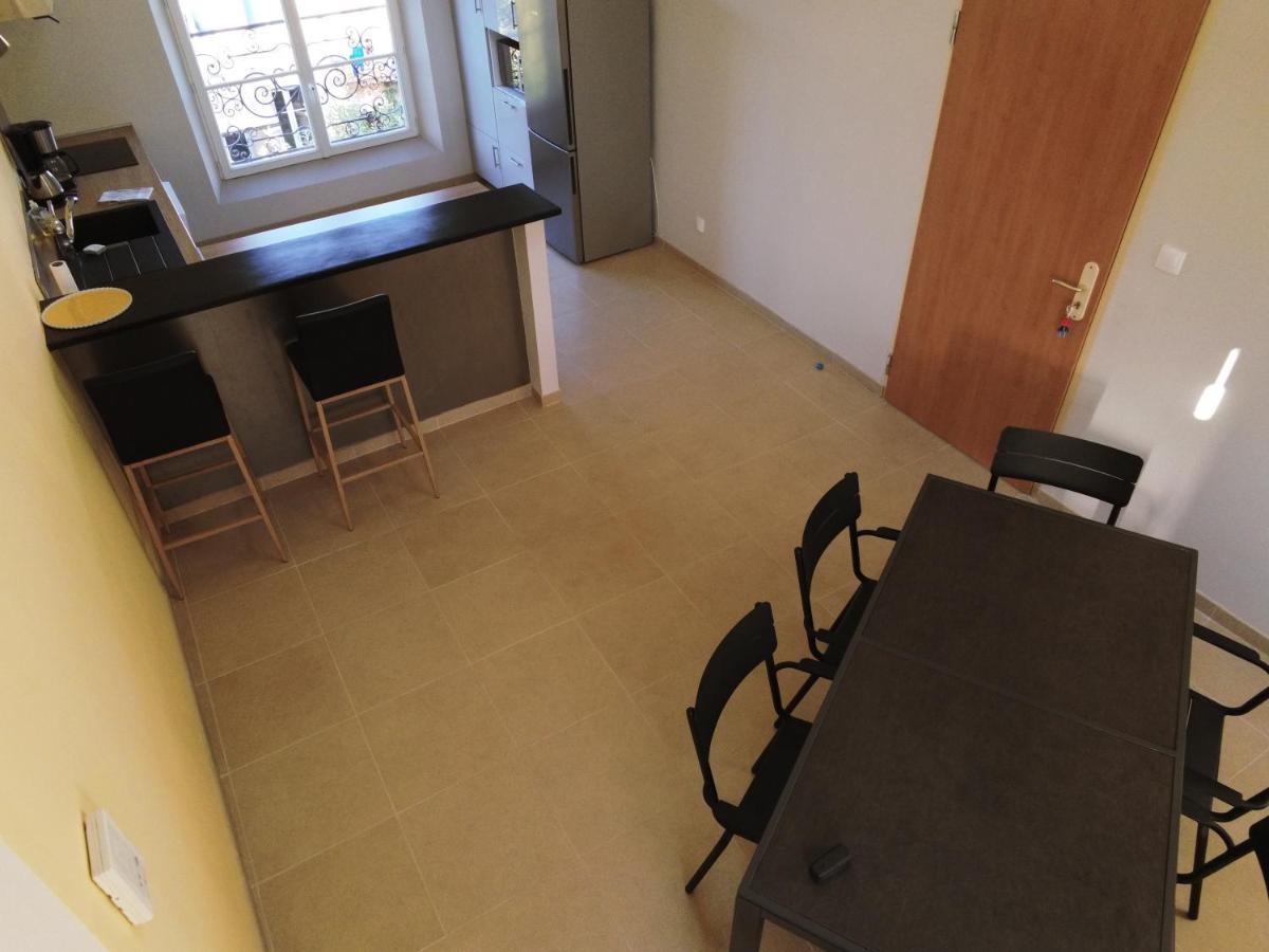 Logement Nenuphar Avallon Exteriör bild