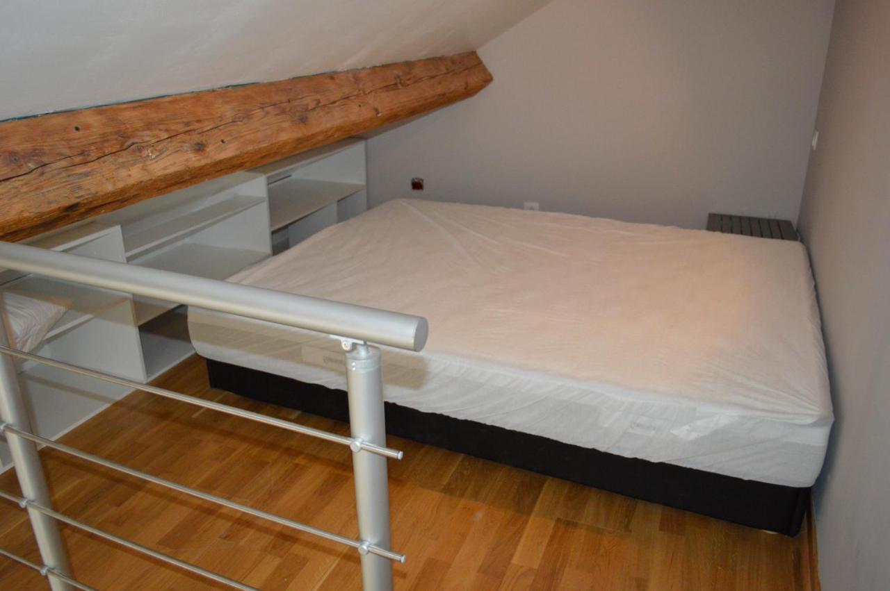 Logement Nenuphar Avallon Exteriör bild
