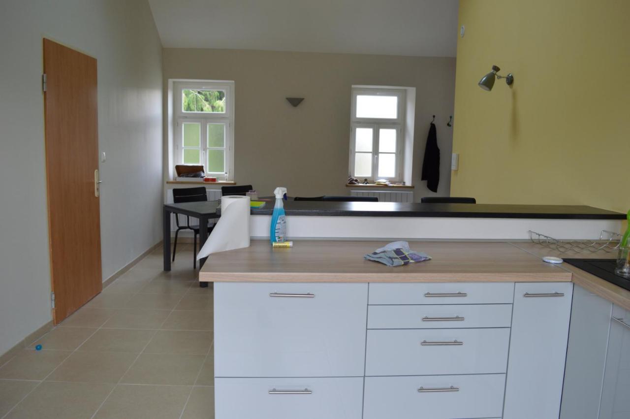 Logement Nenuphar Avallon Exteriör bild